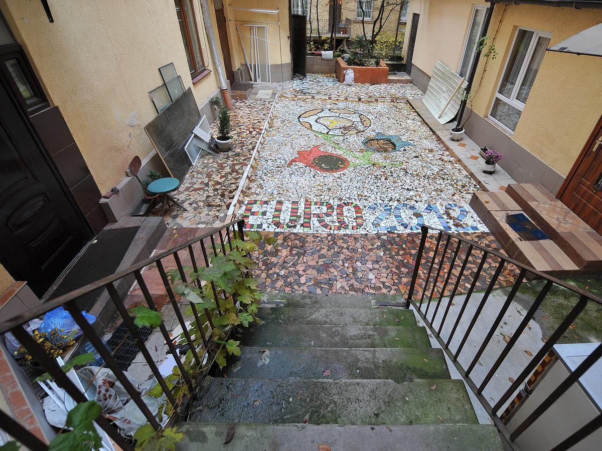 4Rooms Hostel Liov Exterior foto