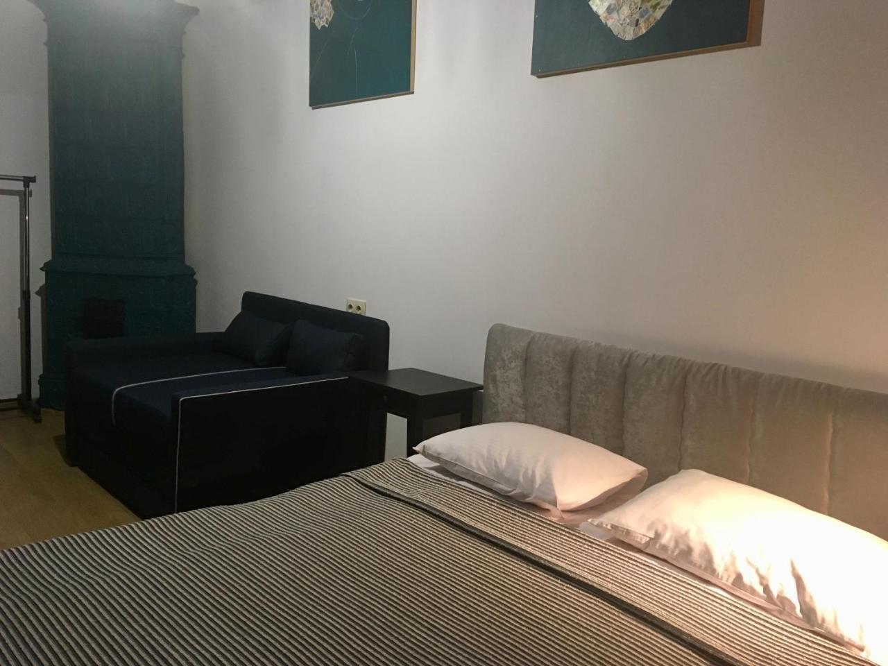 4Rooms Hostel Liov Exterior foto